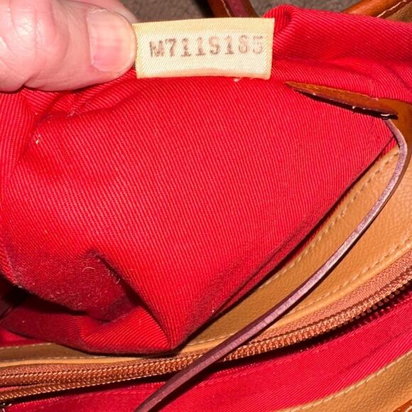 **RARE** EUC VINTAGE Dooney and Bourke NO CALL OUTS - Picture 5 of 7